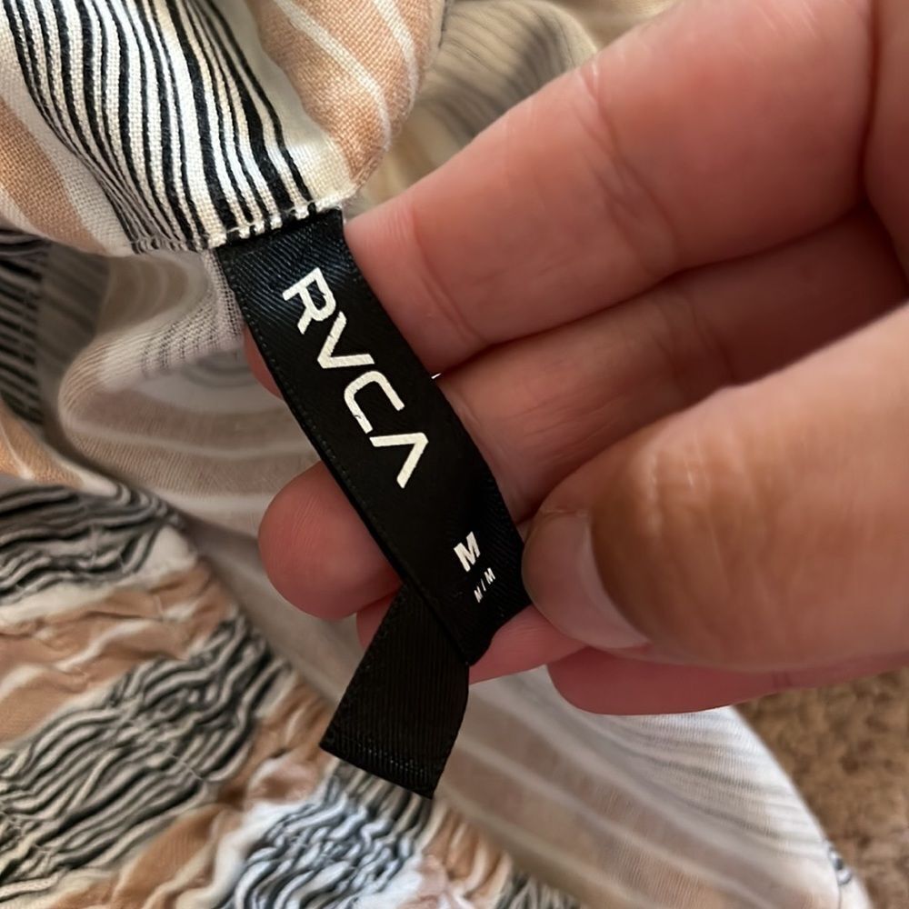 Rvca tank top crop M - Picture 6 of 6